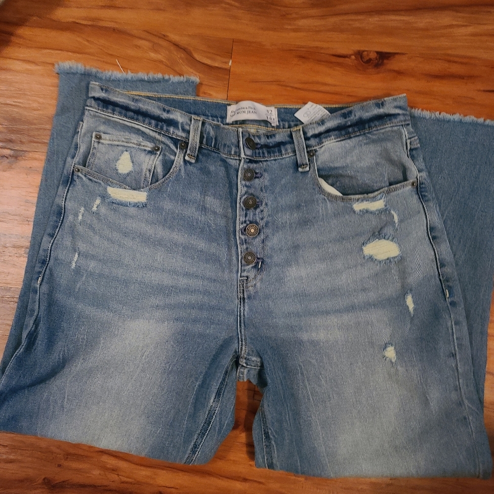 Mom jeans crop